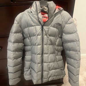 Women’s North Face jacket